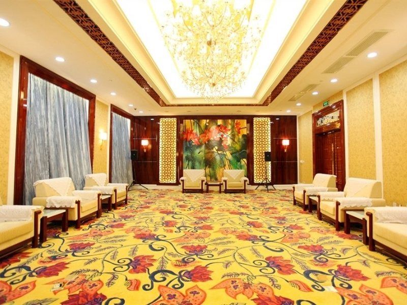 Wyndham Grand Plaza Royale Palace Thành Đô Ngoại thất bức ảnh