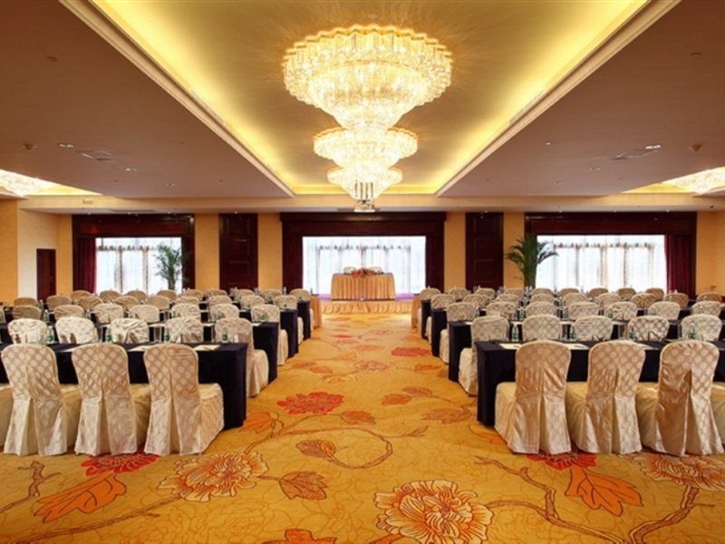 Wyndham Grand Plaza Royale Palace Thành Đô Ngoại thất bức ảnh