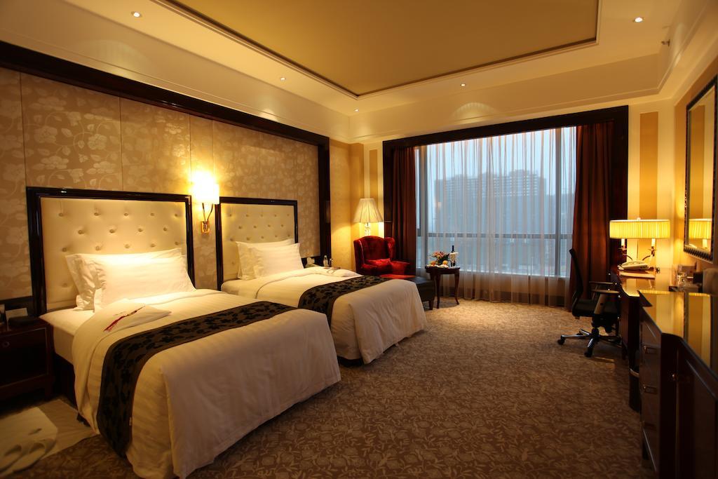 Wyndham Grand Plaza Royale Palace Thành Đô Ngoại thất bức ảnh